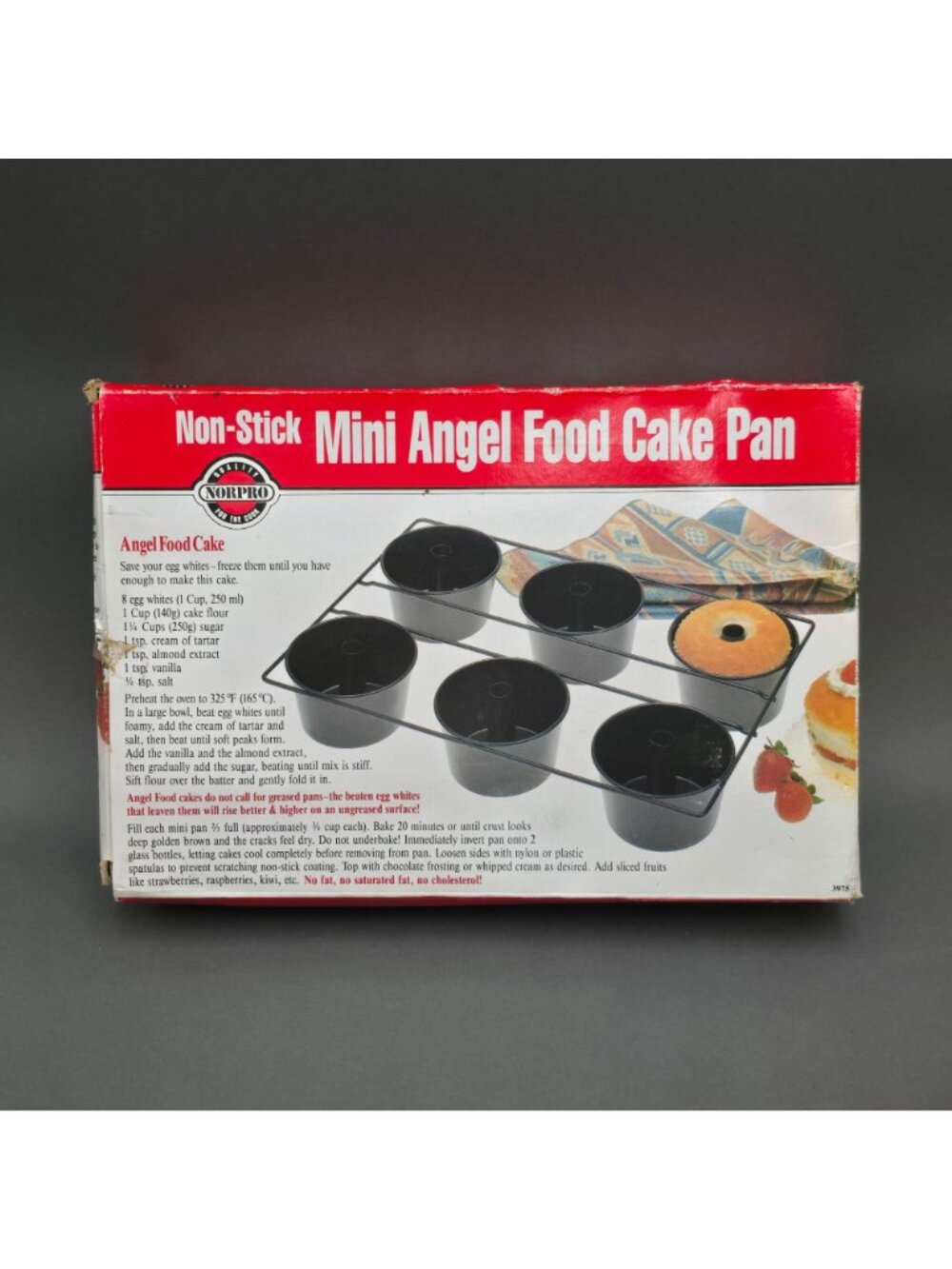 Norpro Nonstick Mini Angel Food Cake Pan 3975 Set Of 6 Linking Tube Pans NIB - Picture 3 of 8